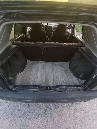 рейка гольф: Volkswagen Golf: 1994 г., Хэтчбэк — 10