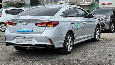 Hyundai Sonata: 2022 г., 2 л, Автомат, Газ, Седан — 4