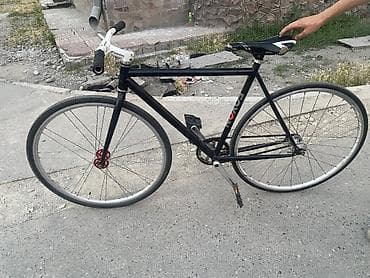 Фикс-байк (single speed) на легкой стальной раме - Колеса 700C с