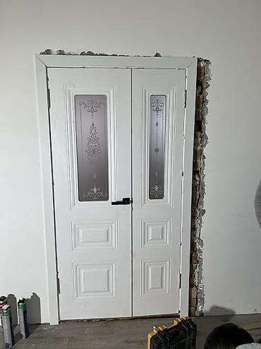 жыгачтан: Буюртмага жыгач эшик, Ички, Жеке менчик үй үчүн, Бир эшиктуу, Ачылма, Кепилдиги, Тейлөө — 1