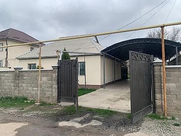 Продается участок 8 соток и жилой дом с большим двором и садом.Ремонт