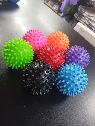мяч для художественной: Мяч ежик массажный и двойной массажный мячик размеры: 9см,7см Наши — 2