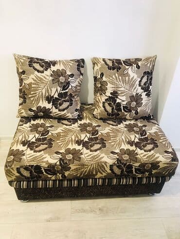 бир адамдык диван: Бүктөмө диван, Колдонулган — 3