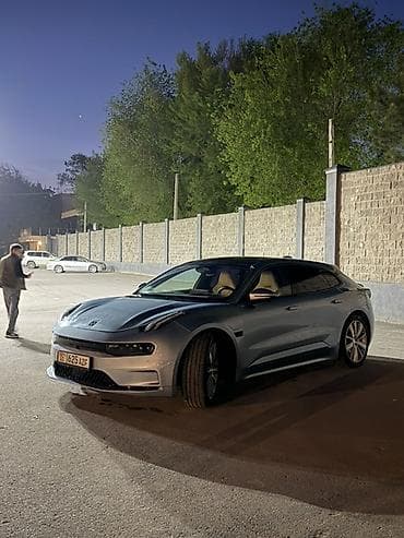 кел кел: Zeekr 001: 2 л | 2022 г. Лифтбек — 2