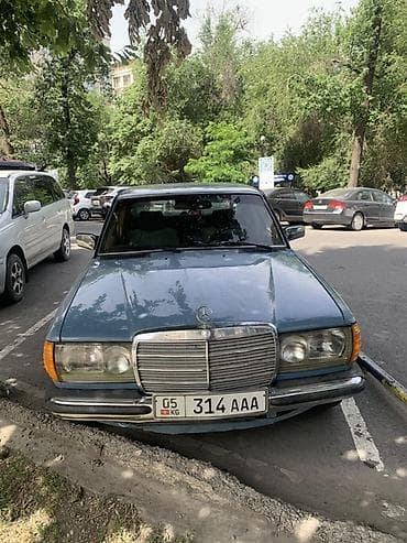 мерс 230: Mercedes-Benz W123: 1981 г., 2.3 л, Механика, Бензин, Седан — 2