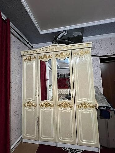 Мебель: Спальный гарнитур в классическом стиле. Комплект Состав: - — 1