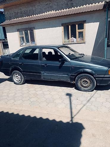 Транспорт: Volkswagen Passat: 1988 г., 1.8 л, Механика, Бензин, Седан — 2