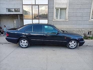 lexus es 300 1994: Mercedes-Benz E-Class: 1996 г., Механика, Бензин, Седан — 4