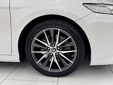 crown 2018: Toyota Camry: 2021 г., 2.5 л, Автомат, Гибрид, Седан — 6