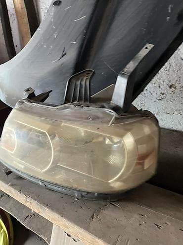 лавовая лампа: Передняя левая фара Honda Япония — 2