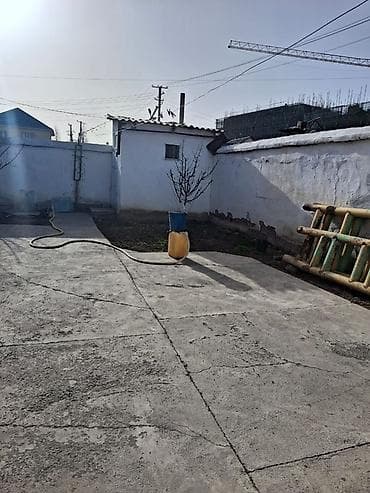 дом камунарова: Продаётся жилой домовой комплекс с двумя отдельными одноэтажными — 4