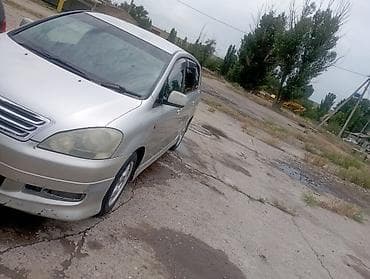 порог: Toyota Ipsum: 2003 г., 2.4 л, Автомат, Бензин, Минивэн — 10