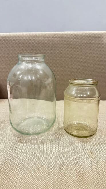 аренда посуда: 1 литр 8 сом 
3 литра 15 сом — 1