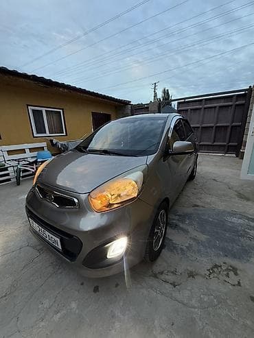 жили машина: Kia Morning: 2011 г., 0.1 - engine capacity л, Автомат, Бензин, Хетчбек — 4