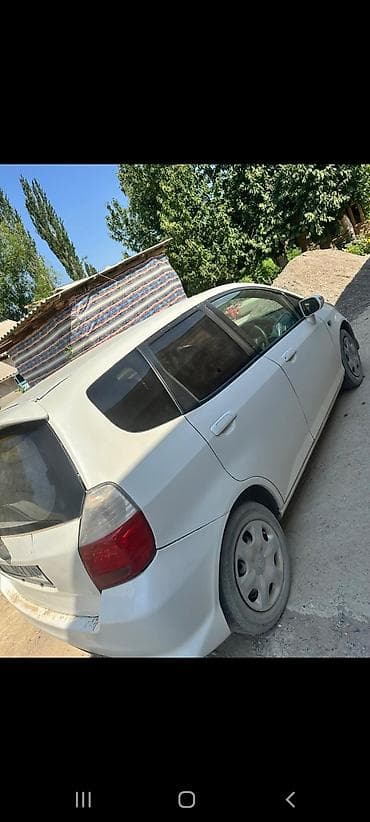 a4 b7: Honda Fit: 2004 г., Хэтчбэк — 3
