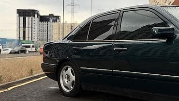 v class: Mercedes-Benz E-Class: 1996 г., 3.2 л, Автомат, Бензин, Седан — 3