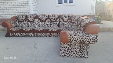 Большой угловой диван в классическом стиле. - Конфигурация