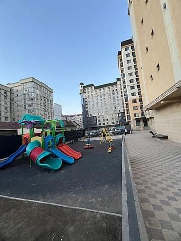 art square: 2 комнаты, 75 м², Элитка — 1