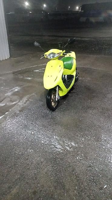 Скутеры: Honda Dio Z4 — спортивная версия скутера с четырёхтактным двигателем — 1