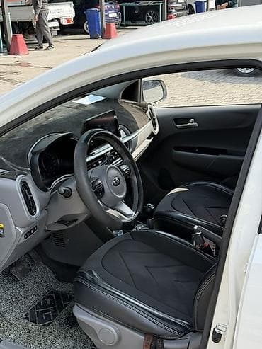 Транспорт: Kia Morning: 2021 г., 1 л, Автомат, Бензин, Хэтчбэк — 5