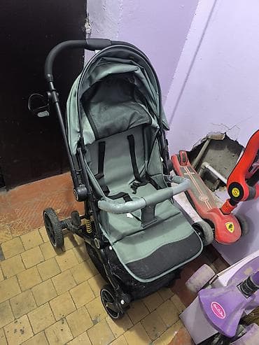 дождевик для коляски: Прогулочная коляска с амортизацией и большим капюшоном. -Перекидная — 1