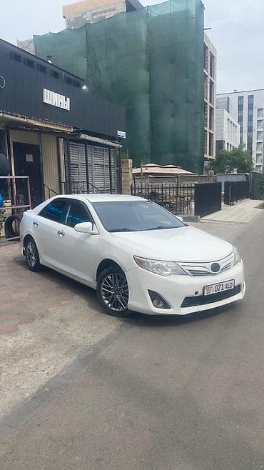 fit 2 2011: Toyota Camry: 2011 г., 2.5 л, Автомат, Бензин, Седан — 4