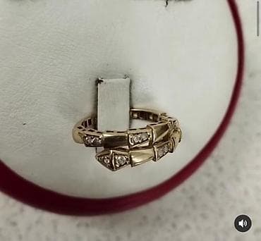 Желтое Золотое кольцо 585 проб. 2.3 грамм 17 размер в идеальном