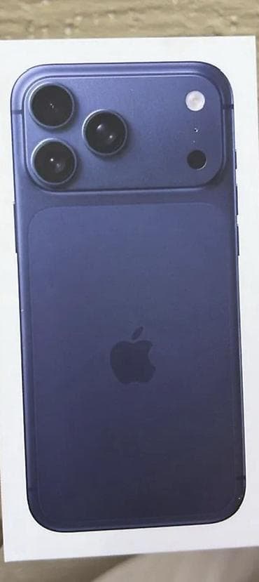 nokia c5: IPhone 17 Pro Max, Б/у, 256 ГБ, Синий, Коробка, 100 % — 2