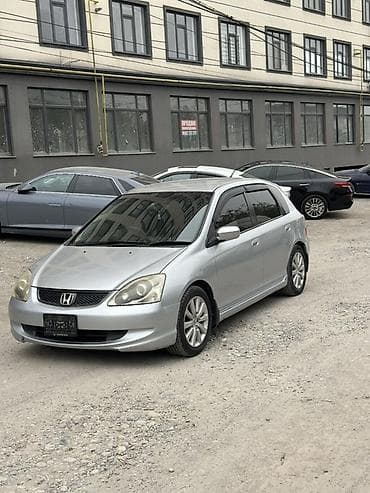 Honda Civic: 2003 г., 1.7 л, Вариатор, Бензин, Хэтчбэк