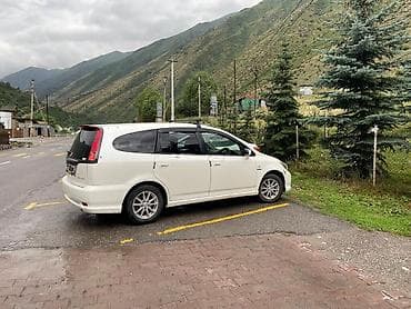 стриим: Honda Stream: 2004 г., 2 л, Минивэн — 2