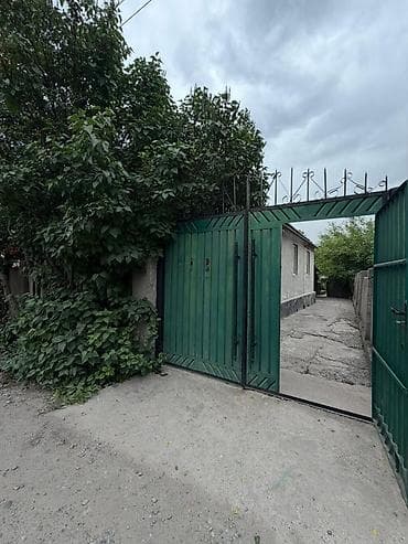 недвижимость дома: 5 и более комнат, 135 м², Косметический ремонт — 9