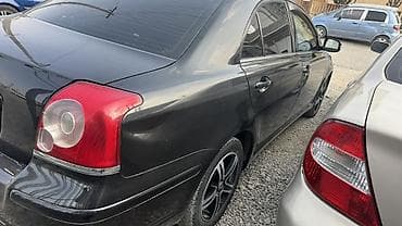 ланд ровер фрилендер: Toyota Avensis: 2007 г., 1.8 л, Автомат, Бензин, Седан — 5