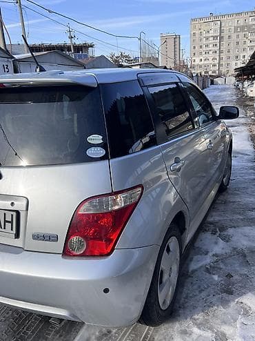 tayota ist: Toyota ist: 2006 г., Бензин, Хэтчбэк — 4