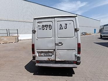бетонные панели: Легкий грузовик, Mercedes-Benz, Стандарт, 2 т, Б/у — 4