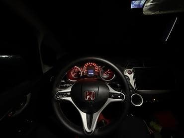Унаа: Honda Jazz: 2009 г., 1.3 л, Кол менен иштөөчү, Бензин, Хетчбек — 9