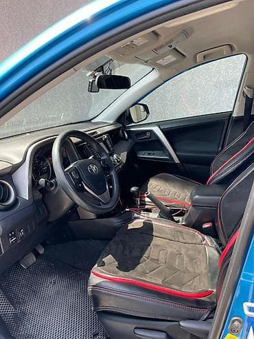 Продажа авто: Toyota RAV4: 2016 г., 2.5 л, Автомат, Бензин, Кроссовер — 6