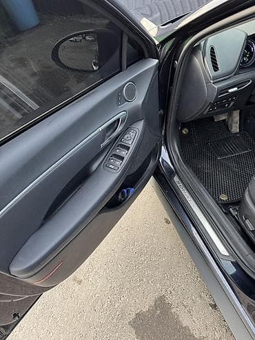 camry 2010: Hyundai Sonata: 2020 г., 1.6 л, Автомат, Гибрид, Седан — 8