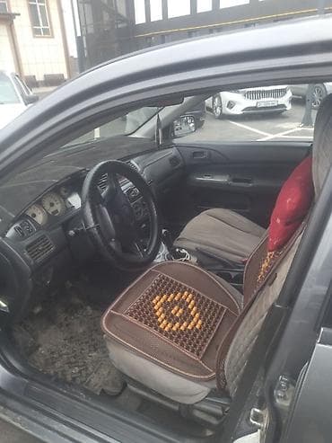 торпедо: Mitsubishi Lancer: 2005 г., 1.6 л, Механика, Бензин, Седан — 3