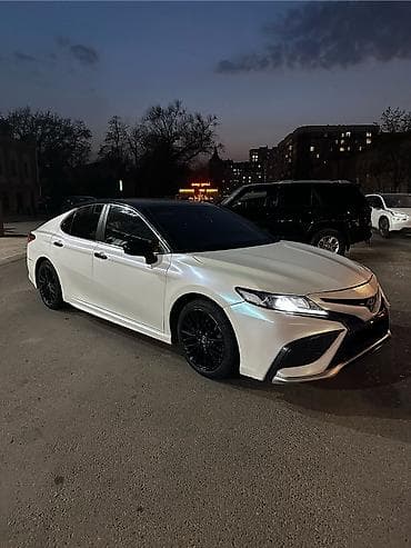 шины 16 с: Toyota Camry: 2021 г., 2.5 л, Автомат, Бензин, Седан — 1