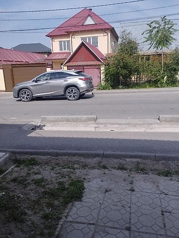 Сдается в аренду помещение под парикмахерский Описание: - Отдельный