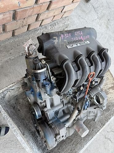 Бензиновый мотор Honda 1.5 л