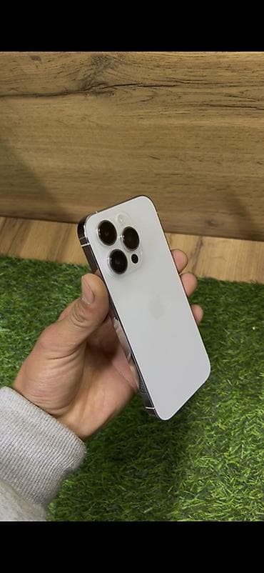 ацфон 13: IPhone 14 Pro, Новый, 128 ГБ, Серебристый, Зарядное устройство, Защитное стекло, Чехол, 82 % — 1