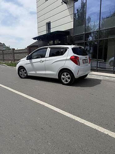 chevrolet spark купит: Chevrolet Spark: 2020 г., 1 л, Бензин, Хэтчбэк — 4