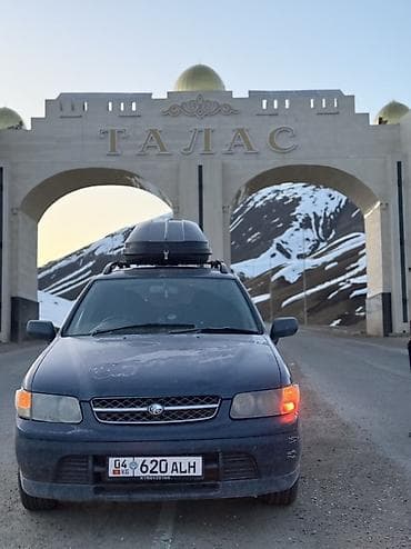 Автомобиль универсал с багажным боксом на крыше - Тип кузова — 1