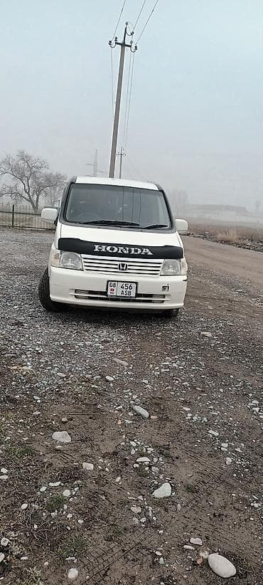 крыло на виндом: Honda Stepwgn: 2002 г., 2 л, Автомат, Бензин, Минивэн — 6