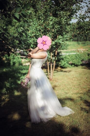 свадебное платье для беременных напрокат: Свадебное платье, S, Со шлейфом, А-силуэт, Италия, Кружево, Жемчуг, Б/у — 6