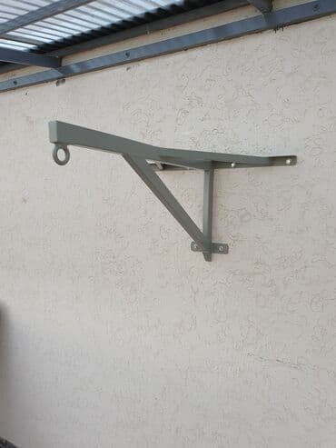 Кранштейн для боксёрского мешка, (боксёрская груша). Длина стрелы