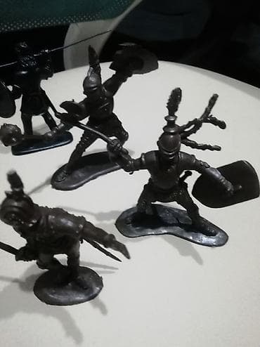 helldivers 2: Набор пластиковых солдатиков-рыцарей (средневековые воины). - — 4