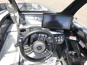 мотор за лодка ямаха: Yamaha 222XD — спортивный джет‑катер премиум‑класса для активного — 6
