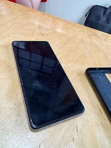 Samsung Galaxy M51, Колдонулган, 128 ГБ, түсү - Ак, 2 SIM — 6